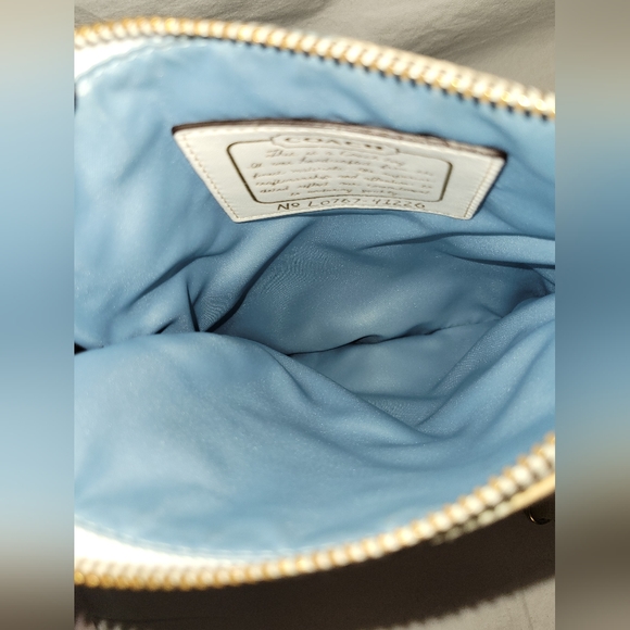 COACH SIGNATURE SWING PACK L0767-41226 SCARF BLUE CROSS BODY - Picture 7 of 12